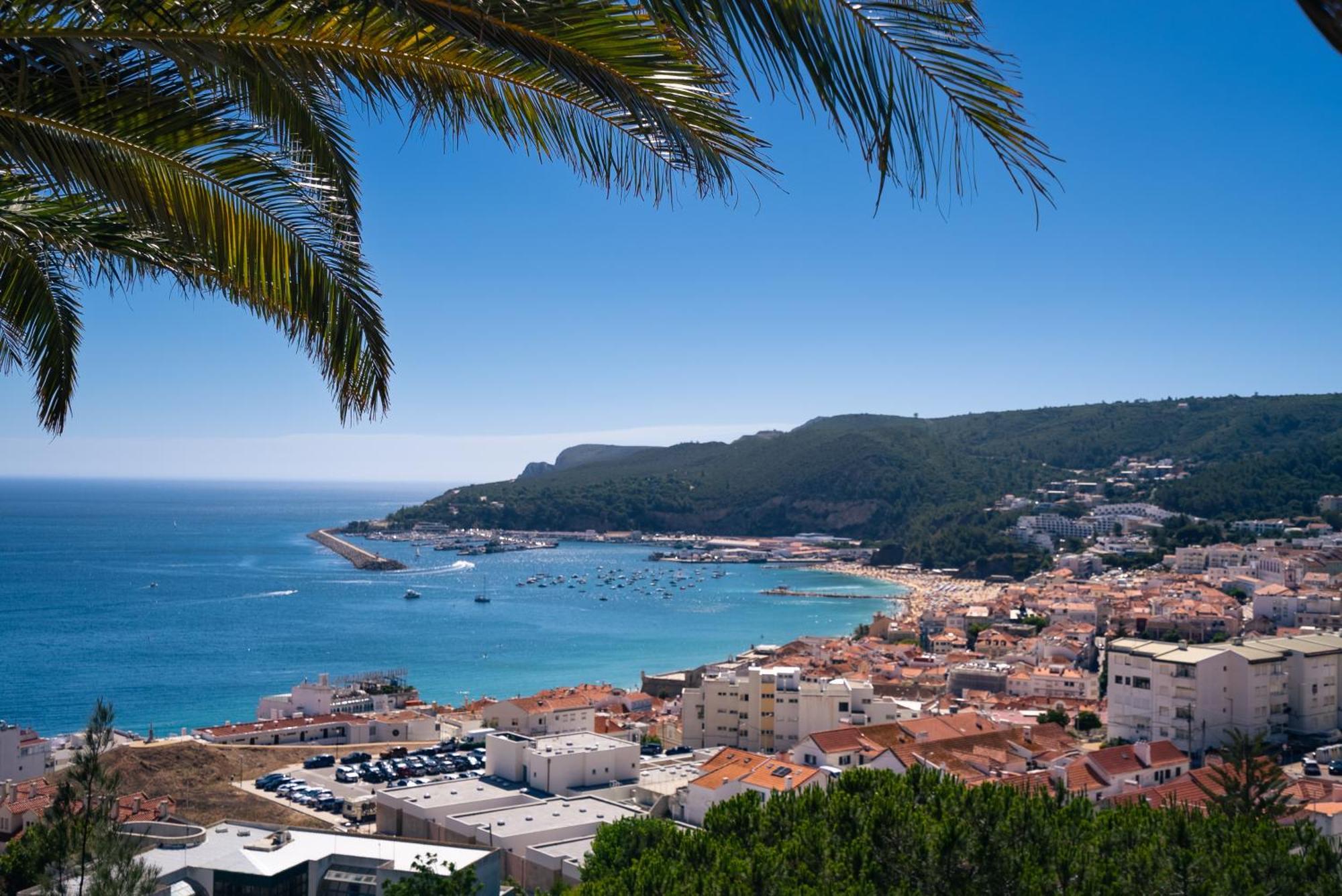 Kampaoh Sesimbra Hotel ภายนอก รูปภาพ