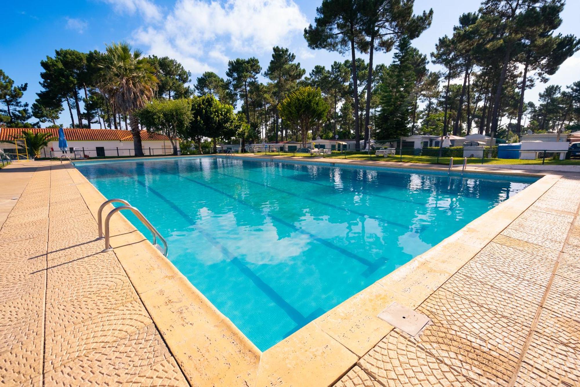 Kampaoh Sesimbra Hotel ภายนอก รูปภาพ